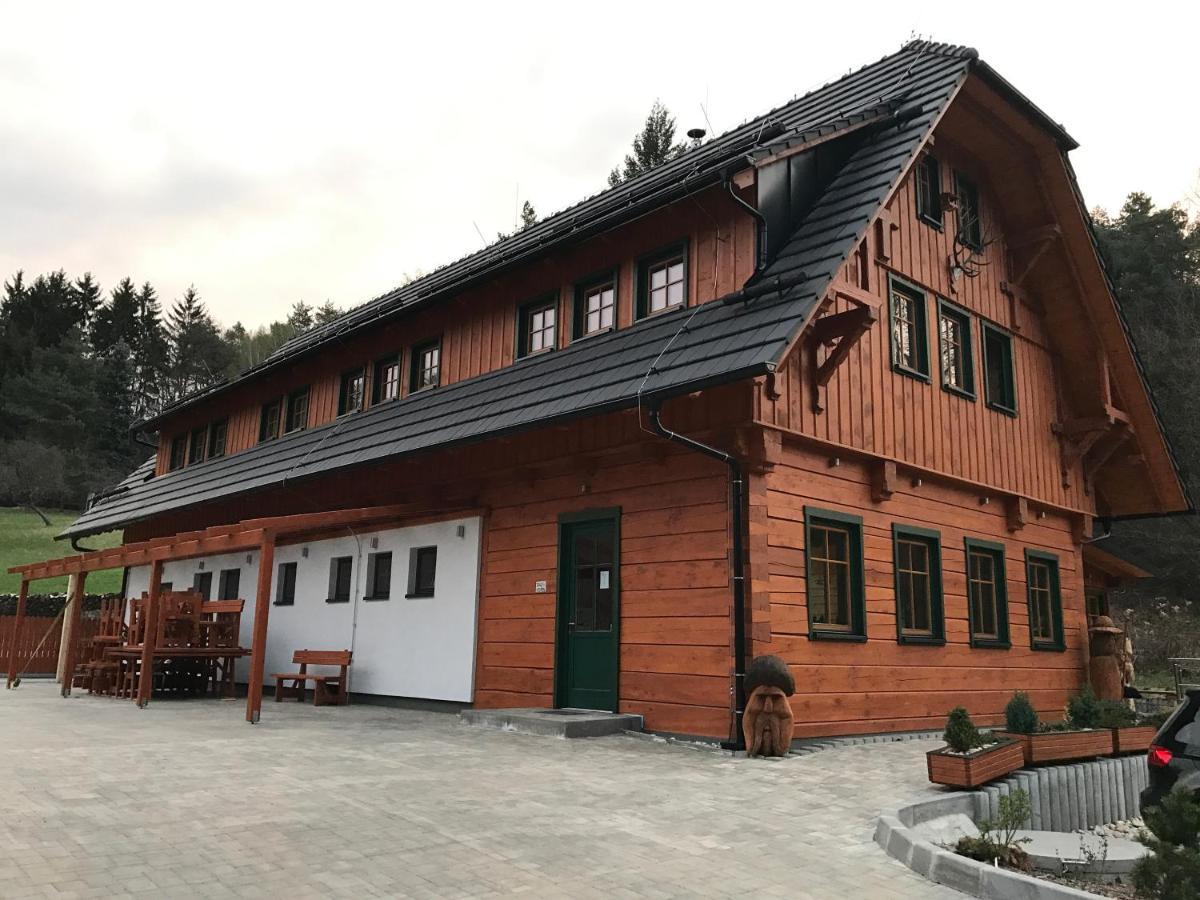 Отель Kamenacka Myslivna Moravany  Экстерьер фото